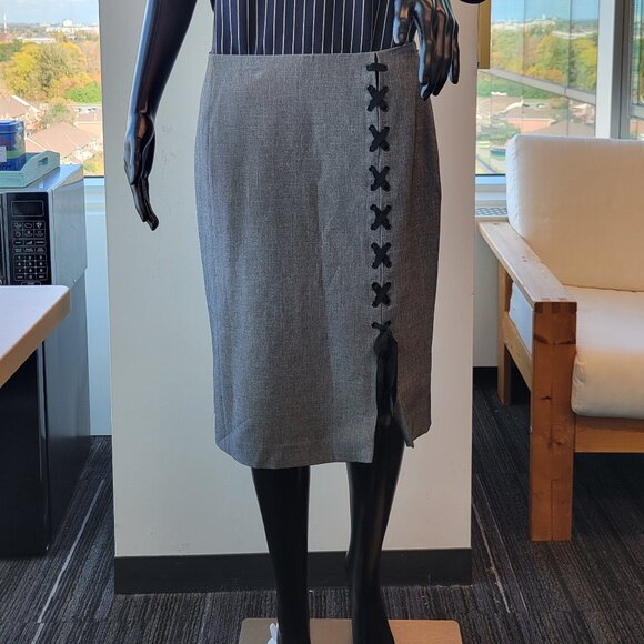 Nine West Lace-Up Skirt - Picture 4 of 11